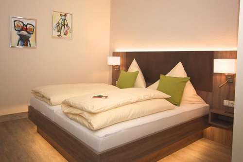 www.hotelaulmann.com