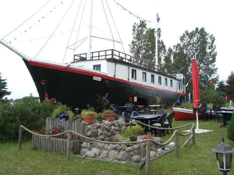 www.hotelschiff-stinne.de