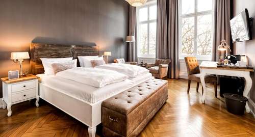 www.hotel-alsterblick.de