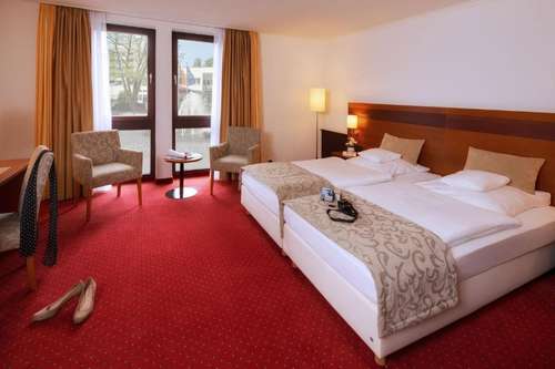 www.hotel-rosenpark-laurensberg.de