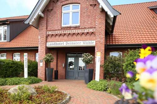 www.landhotel-deinste.de