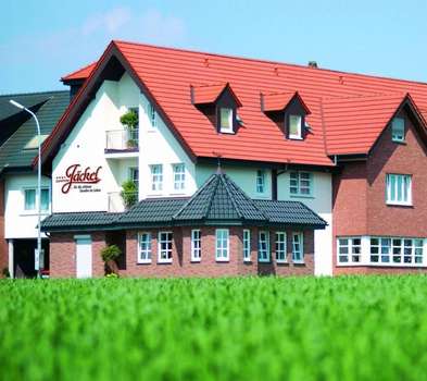 www.landhotel-jaeckel.de