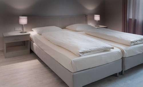 www.hotel-deutschestheater.de