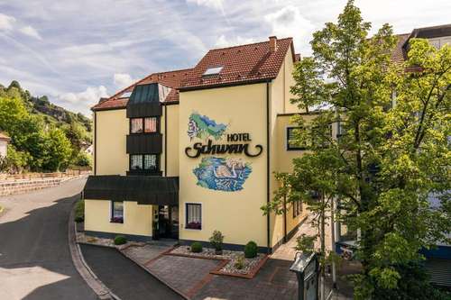 www.hotel-schwan-pottenstein.de