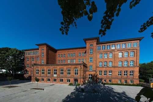 www.hotel-volksschule.de