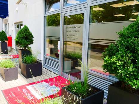 www.parkhotel-marzahn.de