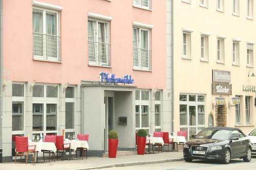 www.hotel-pfeffermuehlebalingen.de