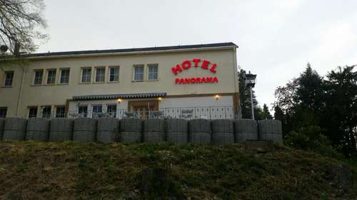 www.panoramahotel-felsenmuehle.de