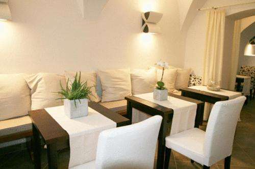 www.deckerts-hotel.de