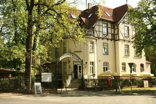www.hotel-kronprinz.de