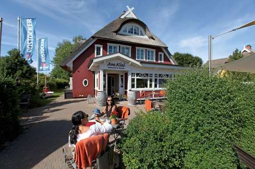 www.hoteluntermreetdach.de