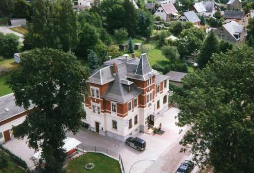 www.hotel-carola-olbernhau.de