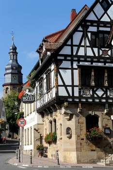 www.weisses-ross-kallstadt.com
