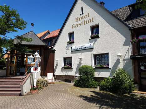 www.hotel-schwarze.de