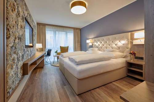 www.hotel-am-see.com