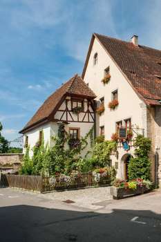 www.burghotel.eu