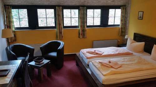 www.parkhotel-schwarzenberg.de