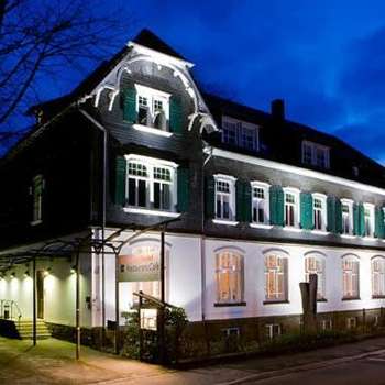 www.artgenossen-hotel.de