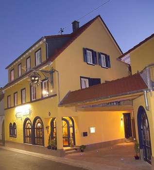 www.cleos-hotel.de