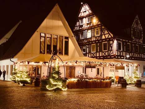 www.stadthotel-waldhorn.de