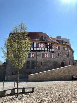 www.burghotel-scharfenstein.de