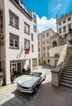 www.hotel-am-rathaus-augsburg.de