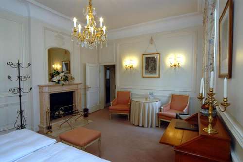 www.buerger-palais-ansbach.de