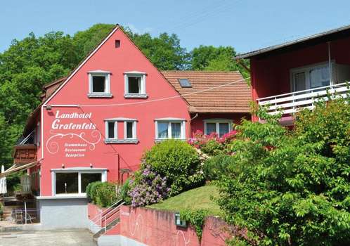 www.landhotel-grafenfels.de