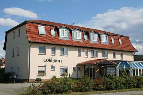 www.landhotel-turnow.de