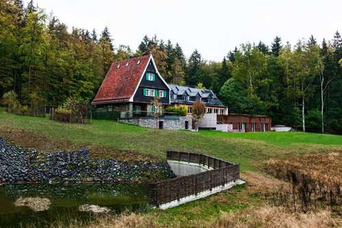 www.jagdschloss-windenhuette.de