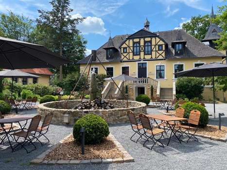 www.jagdschloss-habichtswald.de
