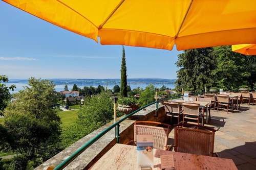 www.parkhotel-st-leonhard.de