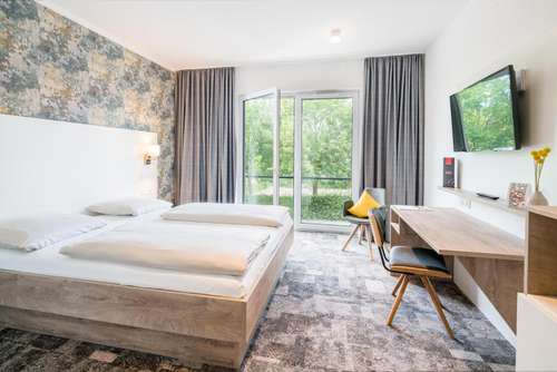 www.stadthotel-lohne.de