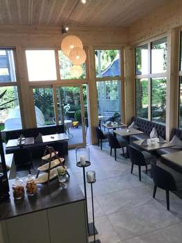 www.hotel-villa-rosengarten.de