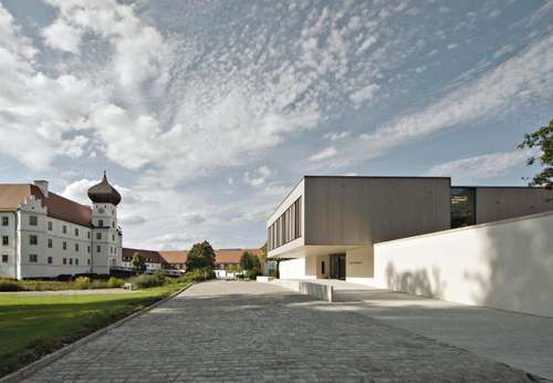 www.schlosshohenkammer.de