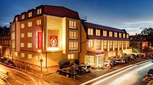 www.hotel-loewengarten.de