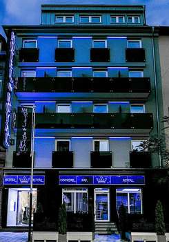www.hotel-royal-ka.de