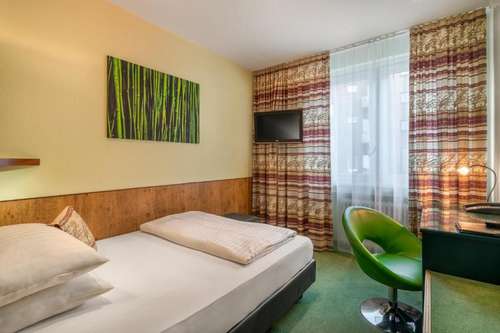 www.arosa-duesseldorf.de
