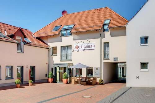 www.elisabethhotel-detmold.de