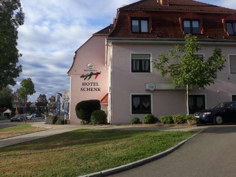 www.hotel-schenk.de