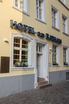 www.hotel-am-rathaus-heidelberg.de