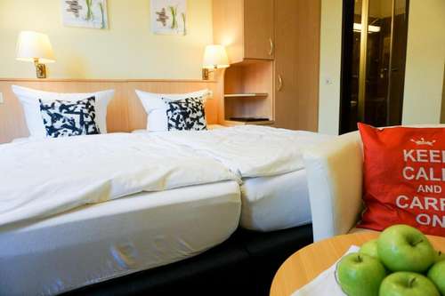 www.hotel-rheinkrone.de
