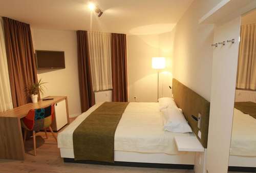 www.entrada-bielefeld.de