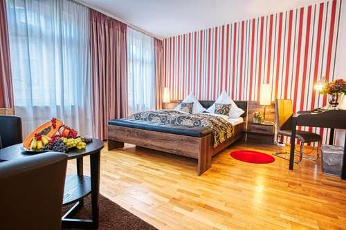 www.suitenhotel-laterne.de