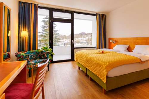 www.hotelamkurpark-brilon.de