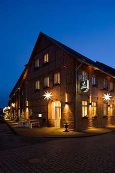 www.landhotel-jagdschloesschen.de