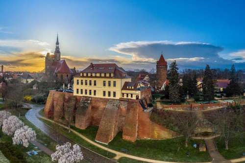 www.schloss-tangermuende.de