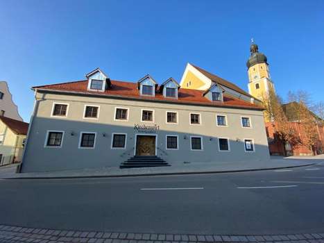 www.kirchenwirt-schierling.de