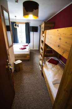 www.berghotel-baerenstein.de