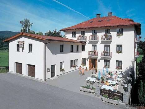 www.landgasthof-hacker.de